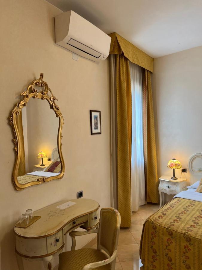 Angeles Inn เวนิส ภายนอก รูปภาพ