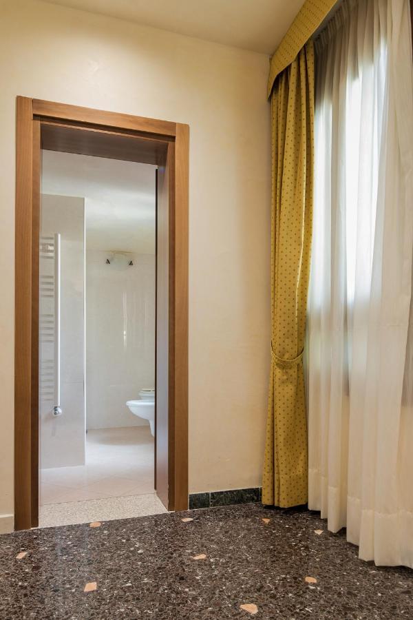 Angeles Inn เวนิส ภายนอก รูปภาพ